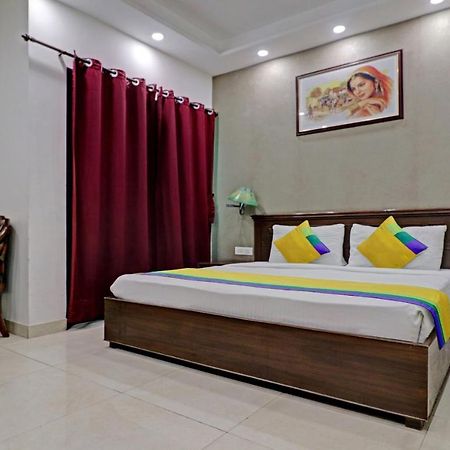 Itsy Hotels Hamlets Stay Noida Zewnętrze zdjęcie