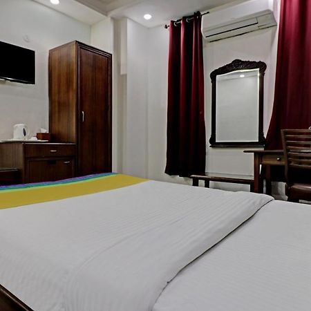 Itsy Hotels Hamlets Stay Noida Zewnętrze zdjęcie