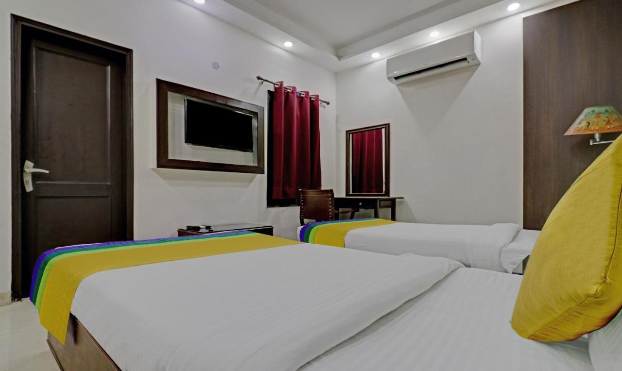 Itsy Hotels Hamlets Stay Noida Zewnętrze zdjęcie
