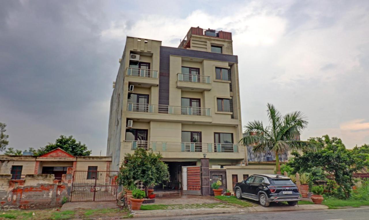Itsy Hotels Hamlets Stay Noida Zewnętrze zdjęcie